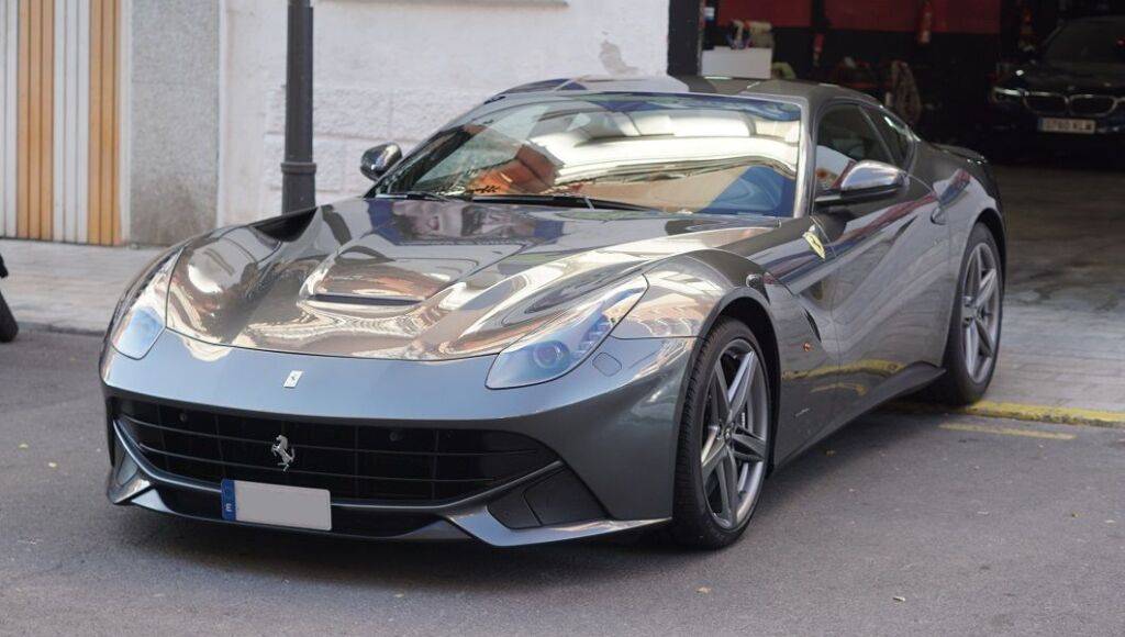 Tratamiento de cera - Ferrari F12 15 car wrapping%&paint protection film%