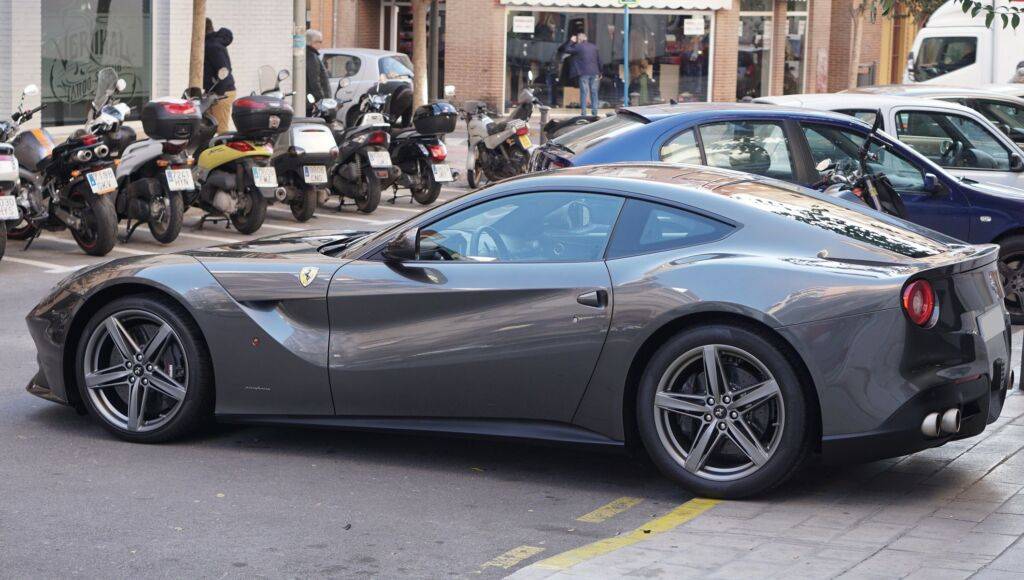 Tratamiento de cera - Ferrari F12 18 car wrapping%&paint protection film%