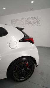 Protector Cerámico para Toyota Yaris GR 9 car wrapping%&paint protection film%